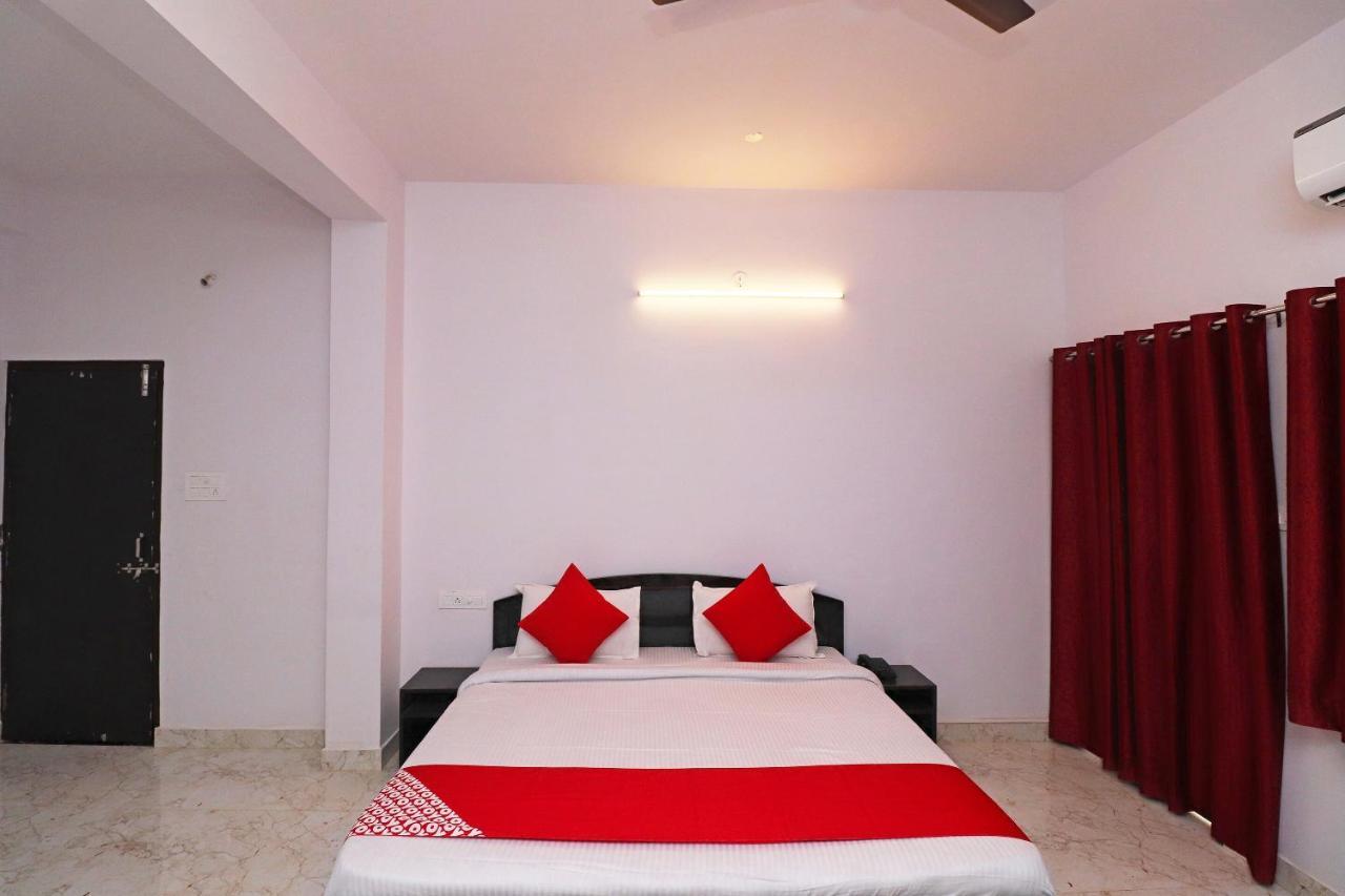 ג'אבלפור Oyo 39774 Hotel Kanishka Residency מראה חיצוני תמונה
