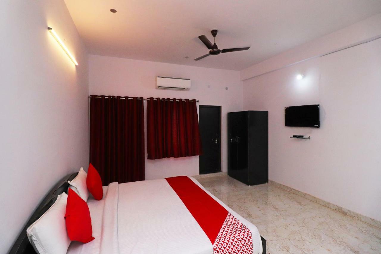 ג'אבלפור Oyo 39774 Hotel Kanishka Residency מראה חיצוני תמונה