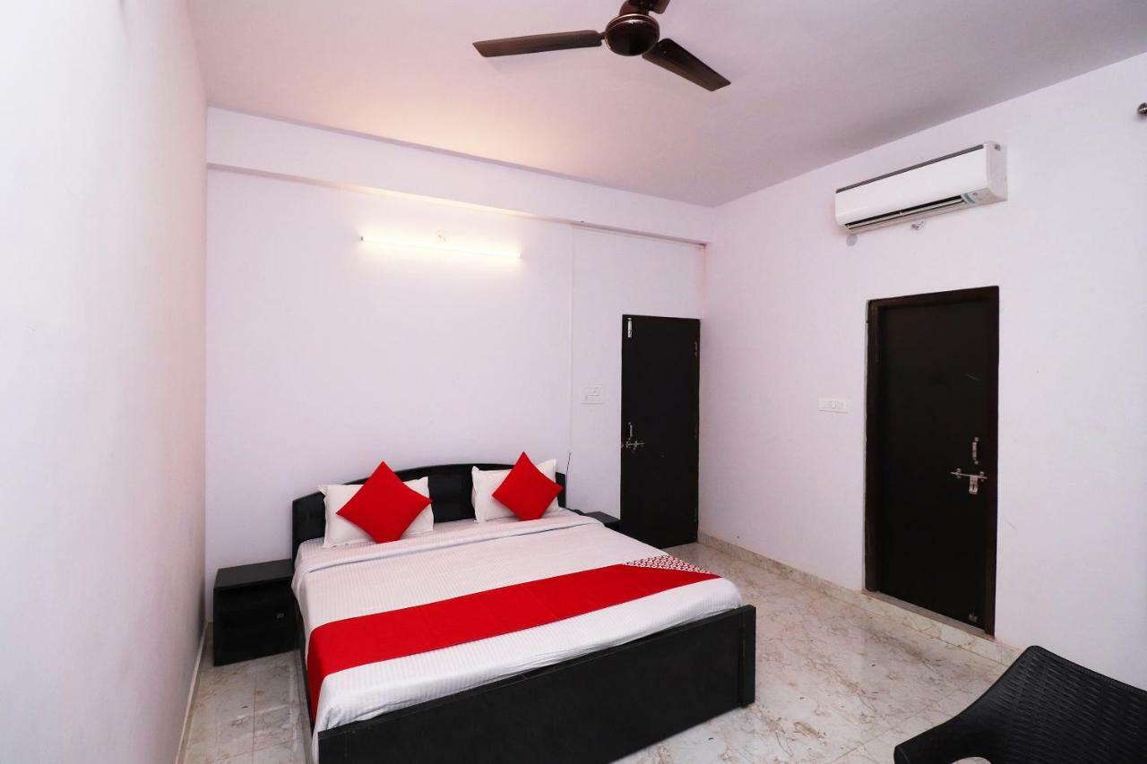 ג'אבלפור Oyo 39774 Hotel Kanishka Residency מראה חיצוני תמונה