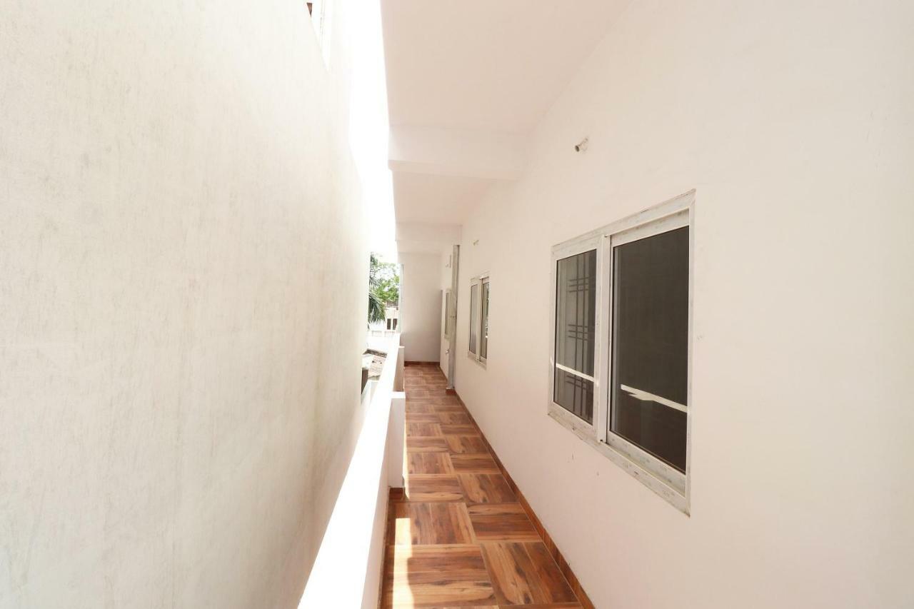 ג'אבלפור Oyo 39774 Hotel Kanishka Residency מראה חיצוני תמונה