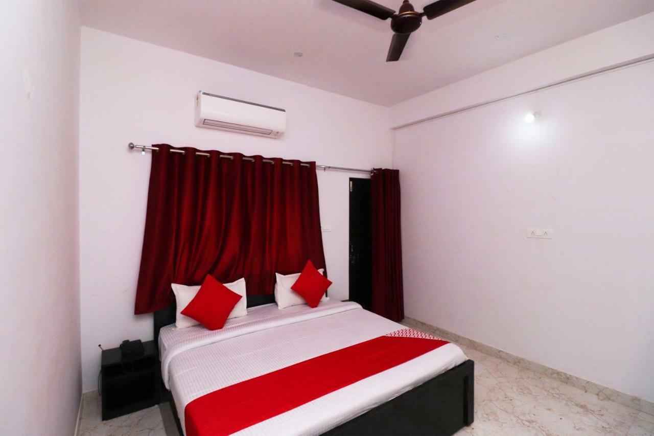 ג'אבלפור Oyo 39774 Hotel Kanishka Residency מראה חיצוני תמונה